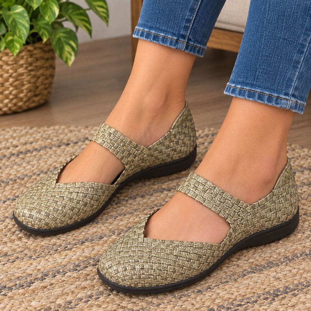 Bernie Mev Women’s EU 40 US 8-8.5 Gold Metallic Woven Mary Jane Wedge Shoes